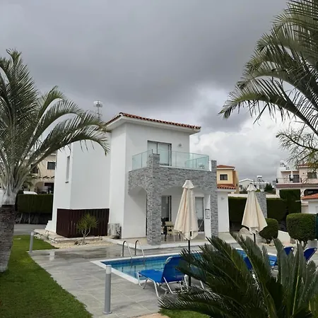Diamond Villa